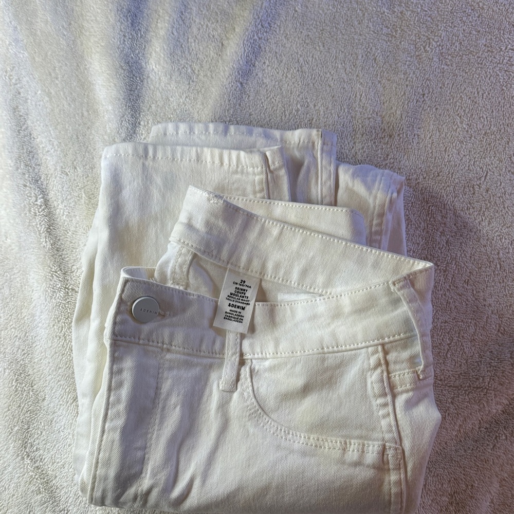 Juniors White skinny Jeans H & M